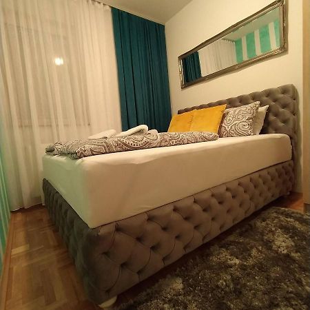 Daniris Apartman Novi Sad Eksteriør billede