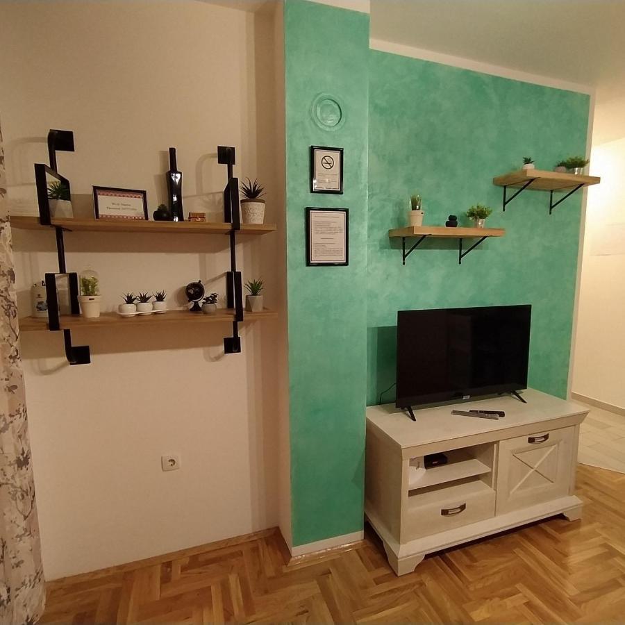 Daniris Apartman Novi Sad Eksteriør billede